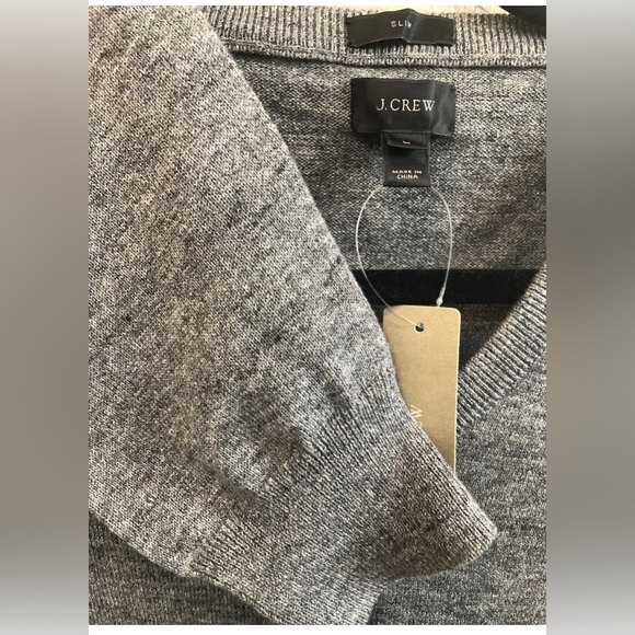 J. Crew Long Sleeve V-Neck Sweater Men's L 100% cotton Gray  NEW - Picture 2 of 4